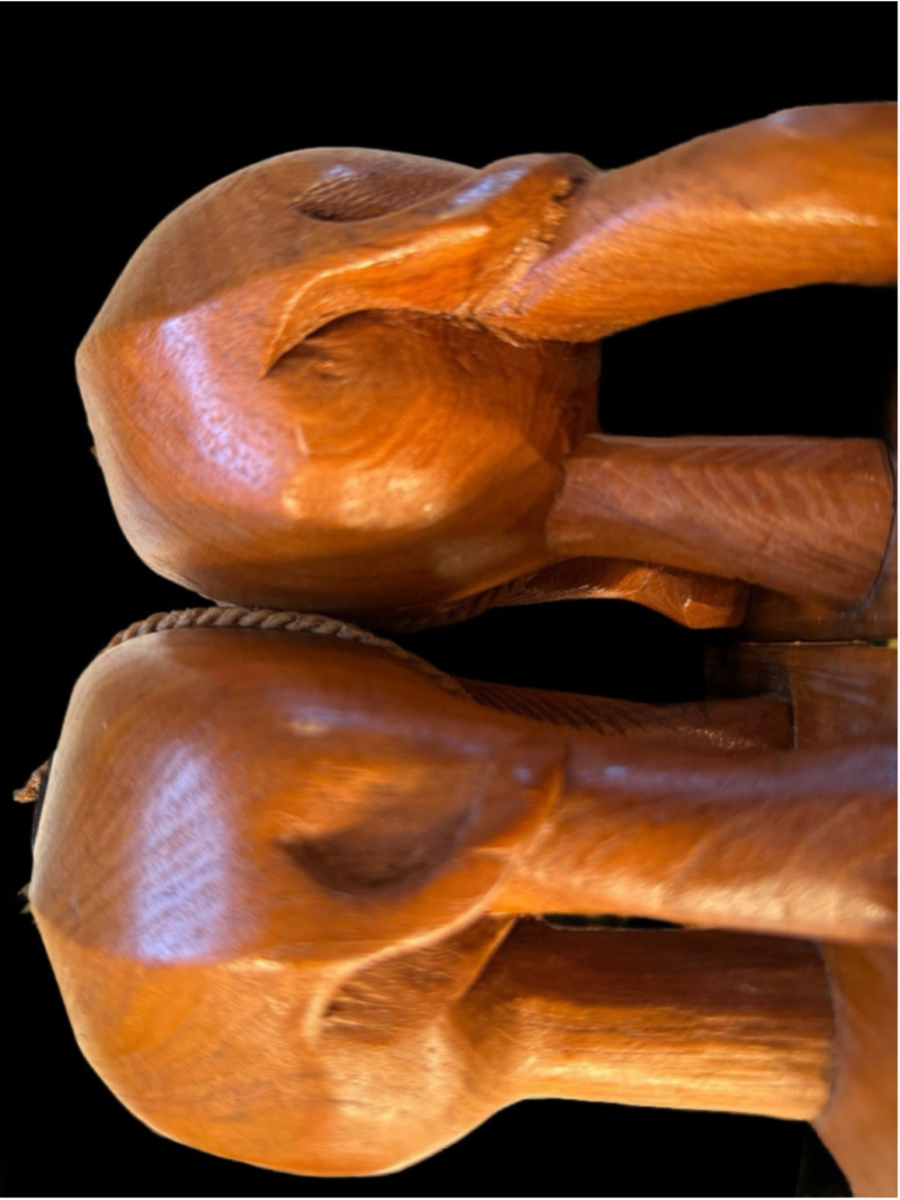 Pair of vintage hand carved genuine teak wood Elephants bookends saddle & strap - Picture 10 of 16